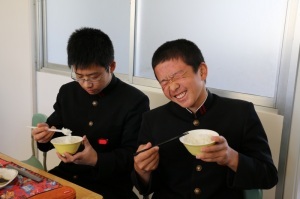令和元年東中給食の写真2
