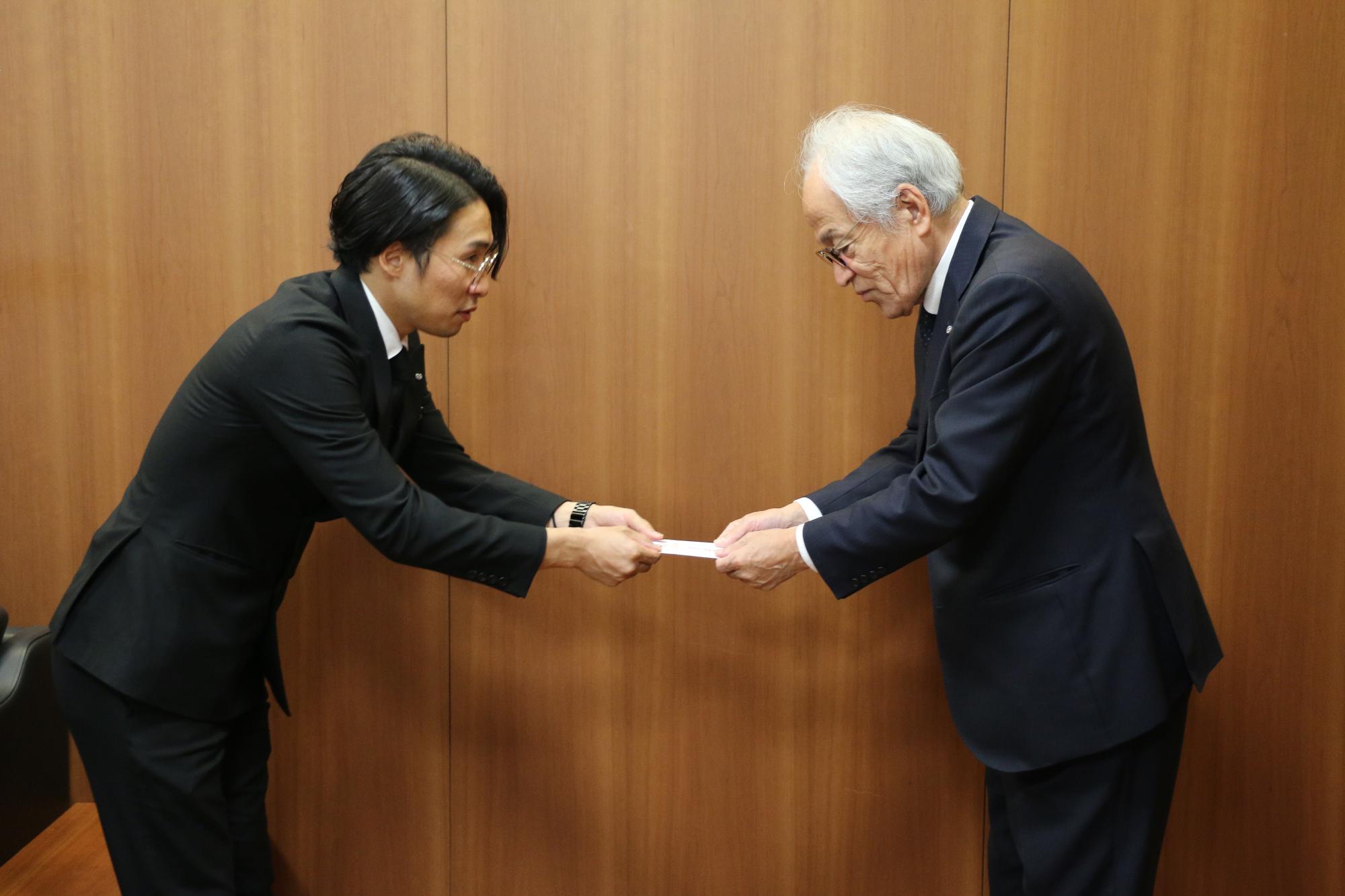 寄付(龍野青年会議所1)