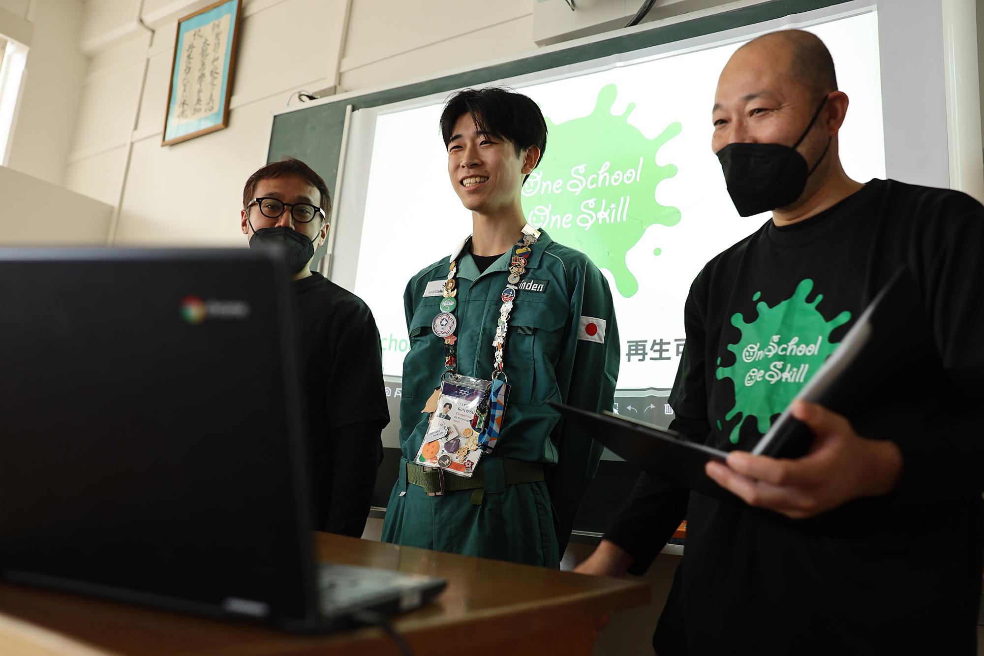 郡安さんのお話の様子