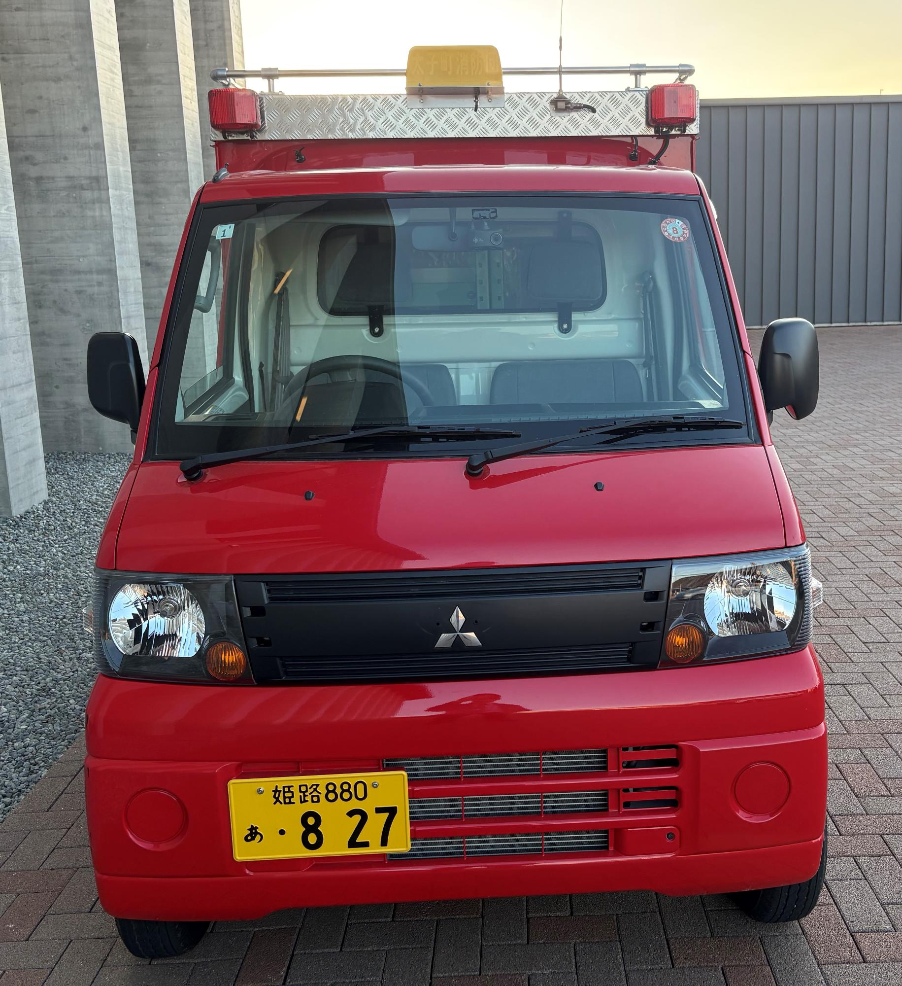 消防資器材搬送車
