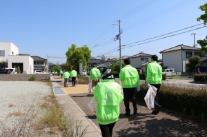 企業市民の清掃活動の様子5