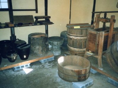民俗資料館のウチニワ