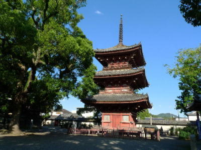 斑鳩寺の三重塔
