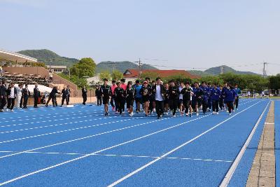 400メートルトラックをみんなで1周