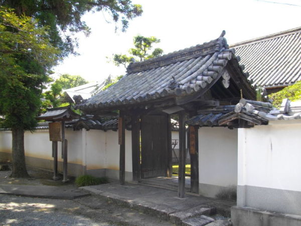 斑鳩寺庫裏